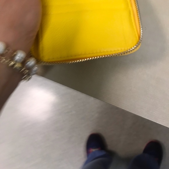 Authentic Michael Kors Leather Bag - Picture 5 of 8